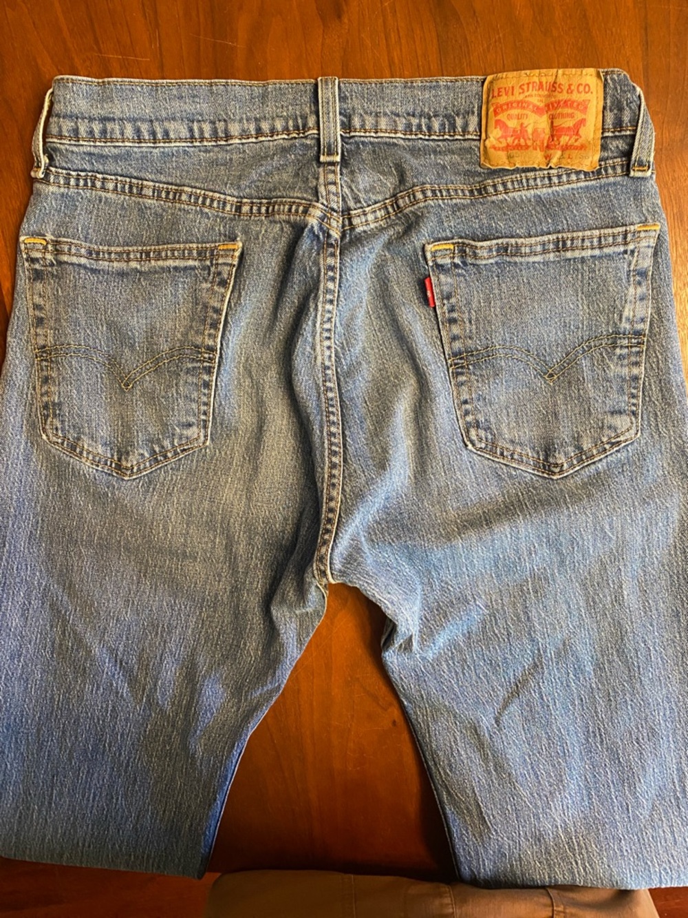 Levi’s 505 31x36 - Picture 3 of 5